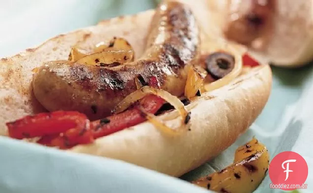 Salsichas italianas grelhadas com Peperonata