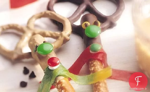 Canas De Pretzel Revestidas Com Chocolate De Rena