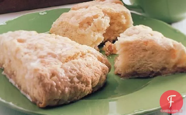 Maçã-Gengibre Scones