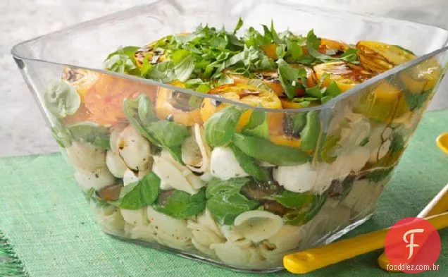 Salada Caprese Massa Em Camadas