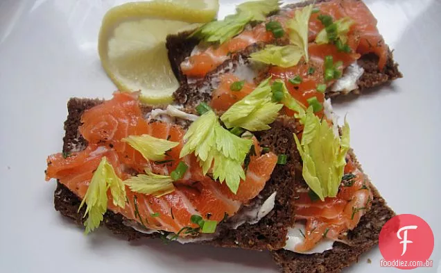 Cozinhe o livro: salmão curado rapidamente