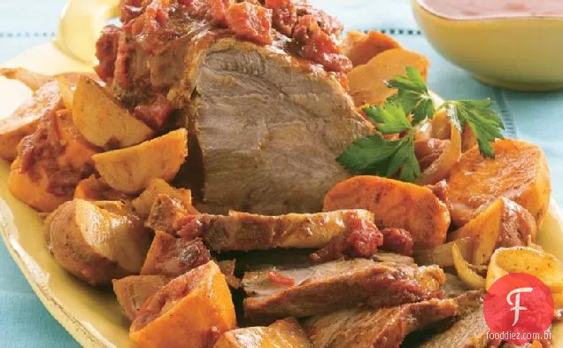 Slow-Cooker Chipotle Porco Assado