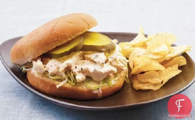 Sanduíches De Frango Com Churrasco Branco