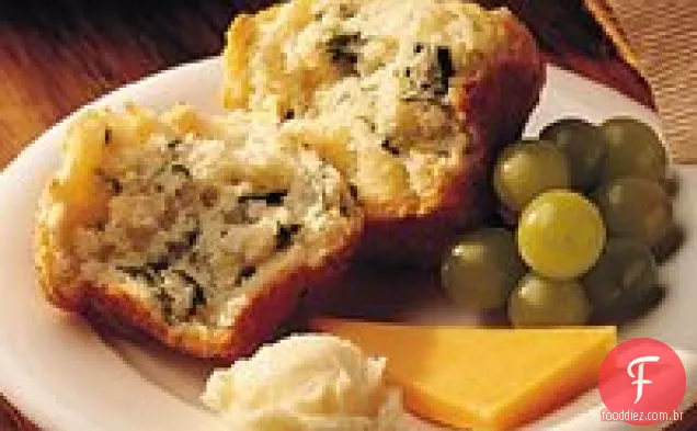Muffins de queijo e espinafre