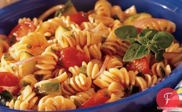 Salada Italiana Da Massa Da Erva