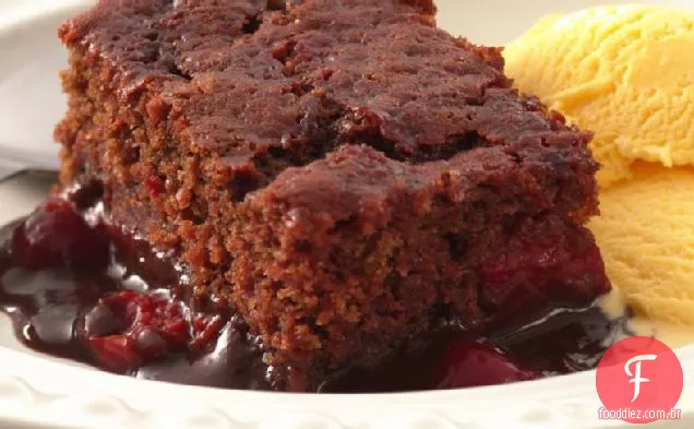 Bolo De Pudim De Cereja E Chocolate
