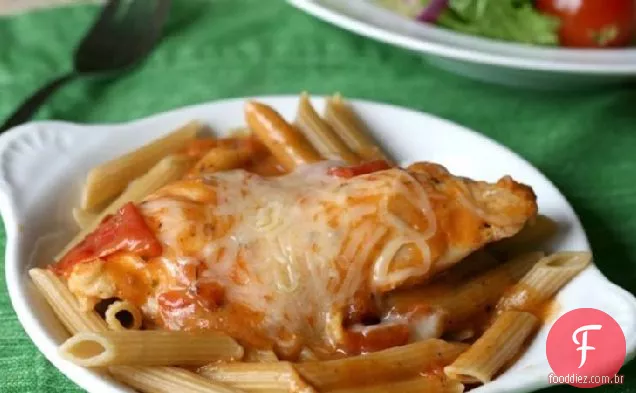 Frango Cremoso Com Fogão Lento De Tomate