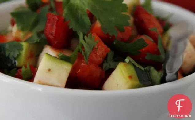 Morango Pepino Salsa