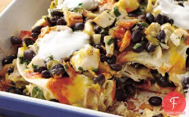 Frango Em Camadas-Enchiladas De Feijão Preto
