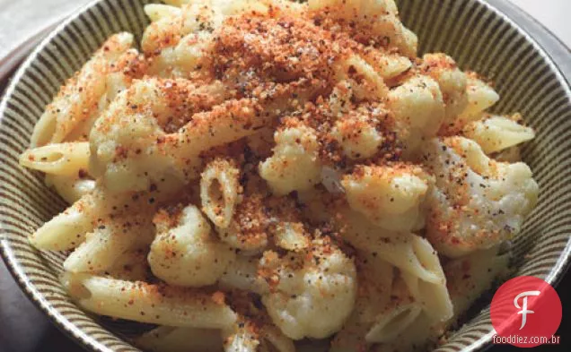 Penne E Couve-Flor Com Pão Ralado De Mostarda