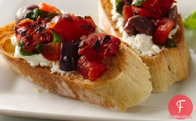 Tomate assado ao fogo e Bruschetta de azeitona