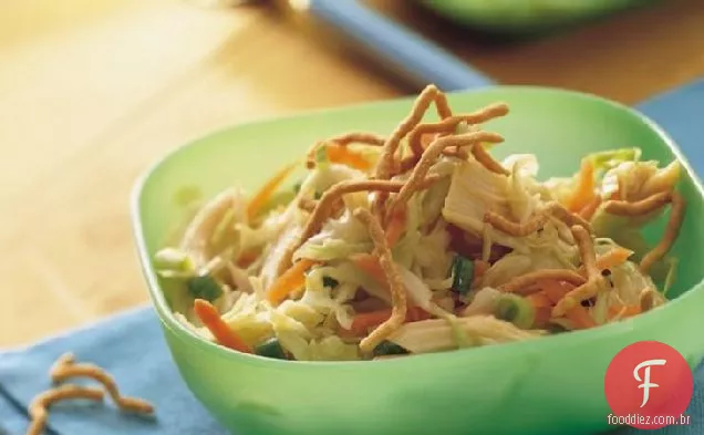 Salada Asiática De Repolho De Frango