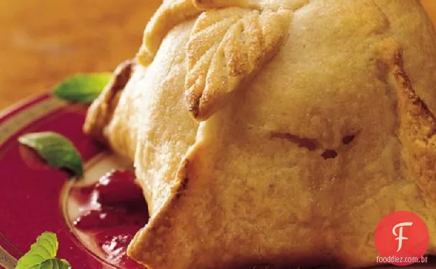 Bolinhos de maçã Cranberry com molho Carmesim