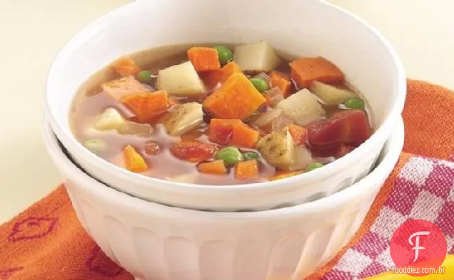 Sopa De Legumes De Duas Batatas Com Fogão Lento