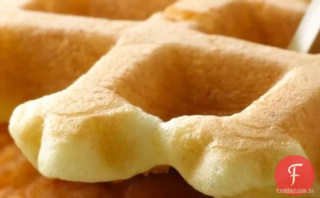 Frango frito e Waffle sanduíche mordidas