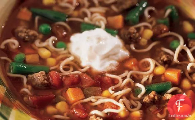 Zesty carne e macarrão Sopa De Legumes