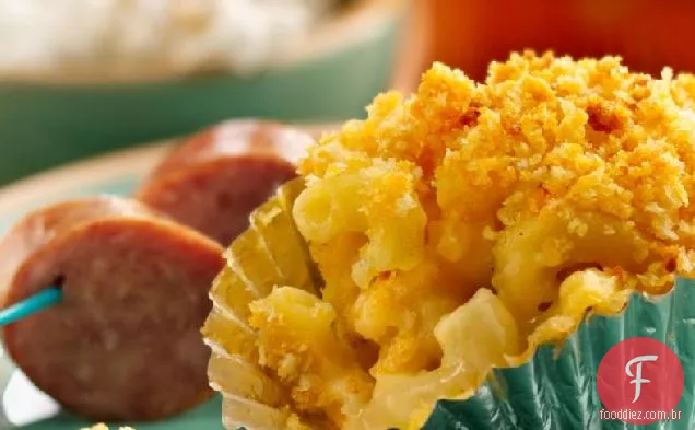 Copos de queijo Mac e cerveja