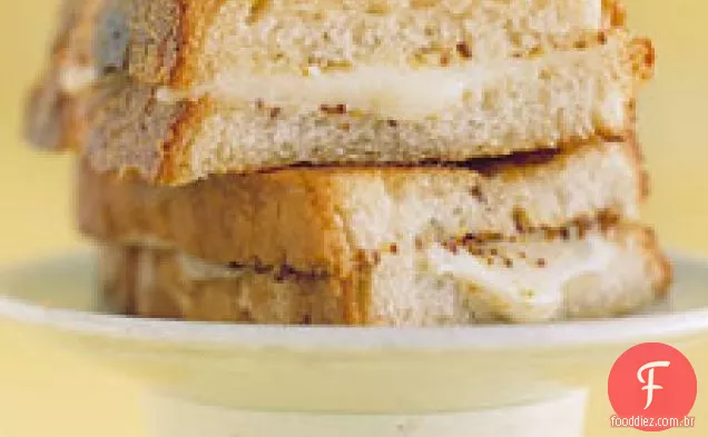 Queijo Grelhado Com Mostarda Granulada