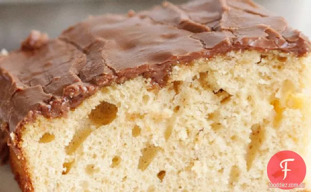 Bolo de folha de manteiga de amendoim com cobertura de Chocolate