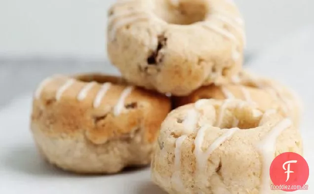 Rosquinhas de Banana assadas com esmalte de baunilha