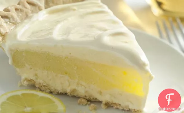 Torta De Sorvete Com Camada De Limão
