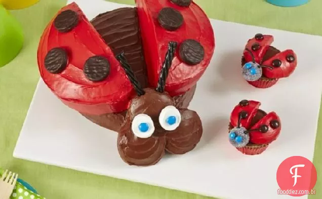 Bolo de joaninha e Cupcakes