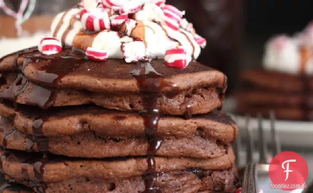 Chocolate Peppermint Cookie Camadas Pancake Jars