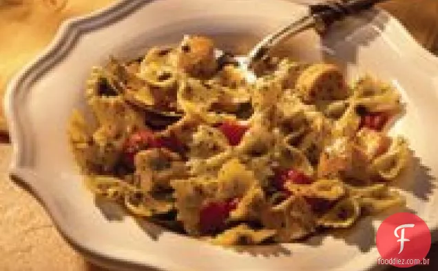 Pesto frango e macarrão