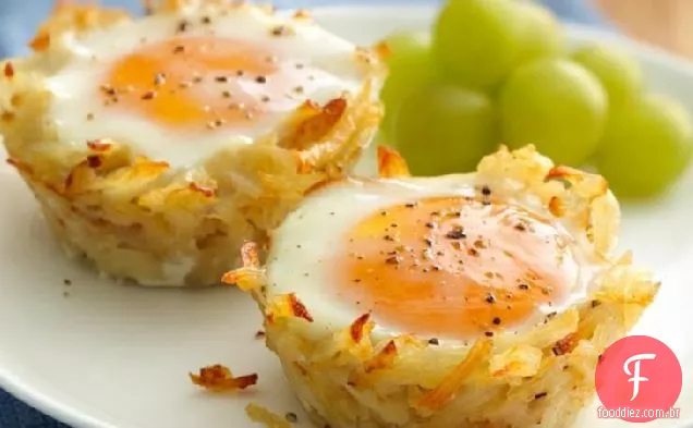 Ovo Coberto Hash Brown Ninhos