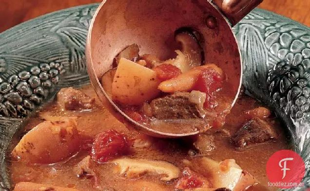 Ensopado de carne com cogumelos Shiitake
