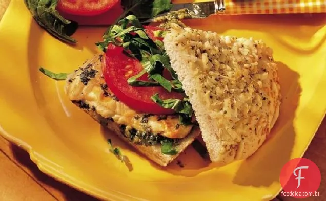 Sanduíches De Frango-Pesto