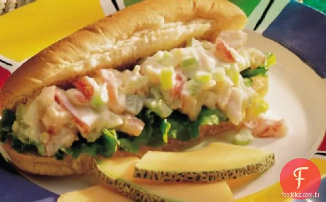 Sanduíches De Salada De Frutos Do Mar