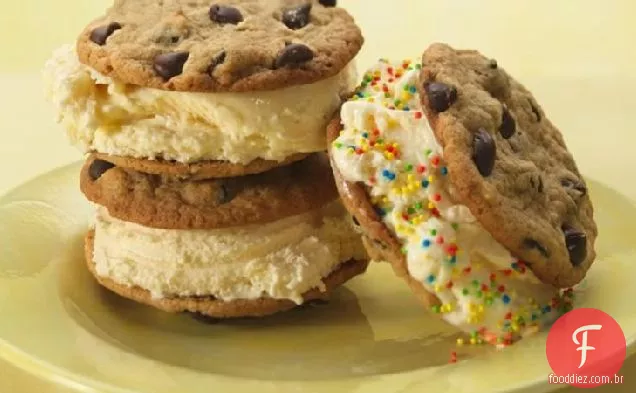 Sanduíches De Sorvete De Biscoito