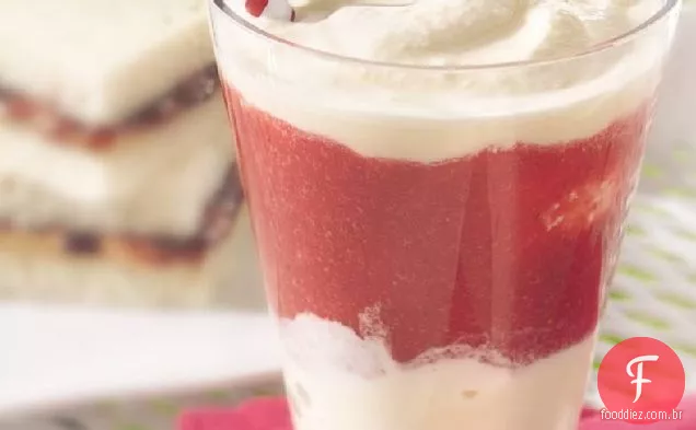 Shakes De Morango Em Camadas