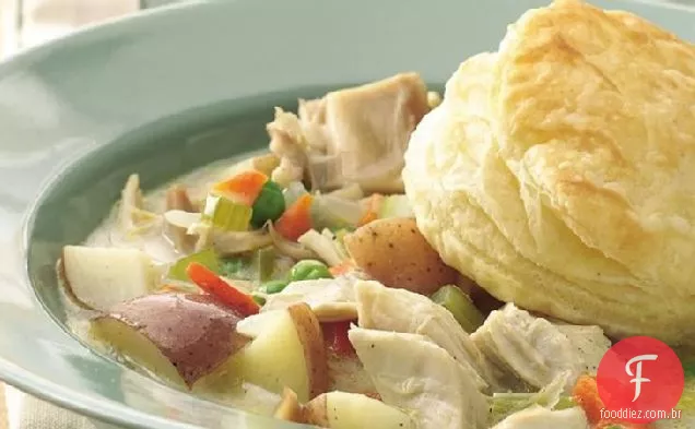Sopa De Torta De Frango E Vegetais