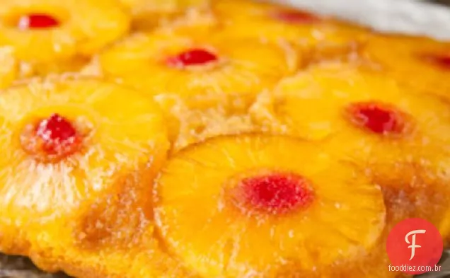 Bolo De Rum De Cabeça Para Baixo Com Abacaxi