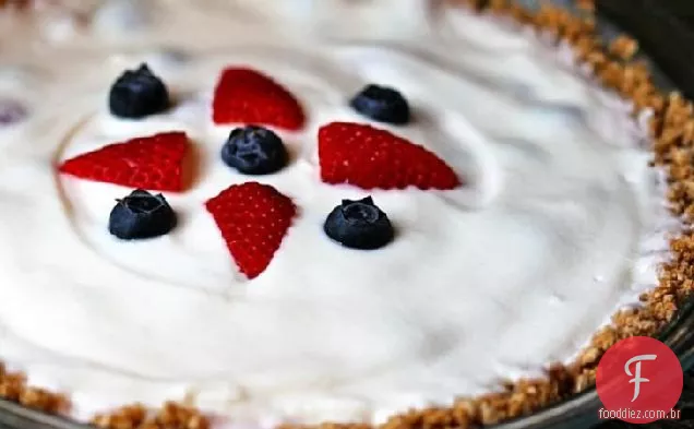 Torta de iogurte muito Berry com crosta Cheerios® 