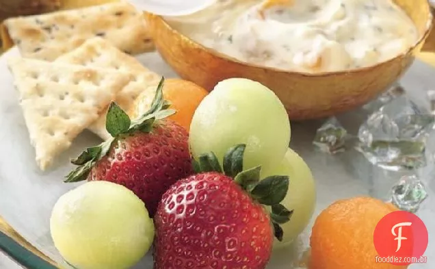 Fruta fresca com molho de gengibre