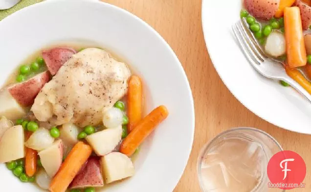 Panela De Frango Com Fogão Lento Jantar Assado