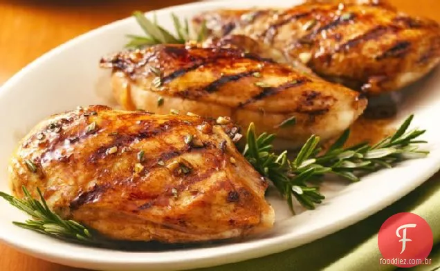 Peitos De Frango Grelhados Com Vidro Balsâmico