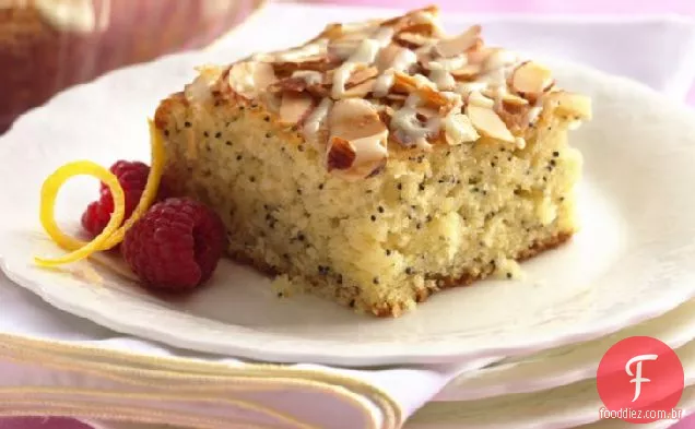 Bolo De Café Com Sementes De Limão E Papoula