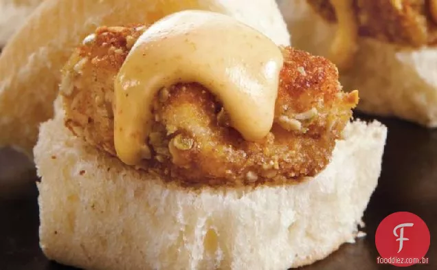 Pepita - Crusted Chicken Sliders