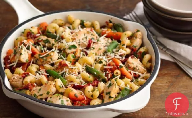 Asiago frango e Cavatappi