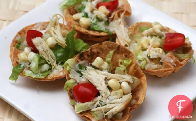 Mini Frango-Saladas Caesar