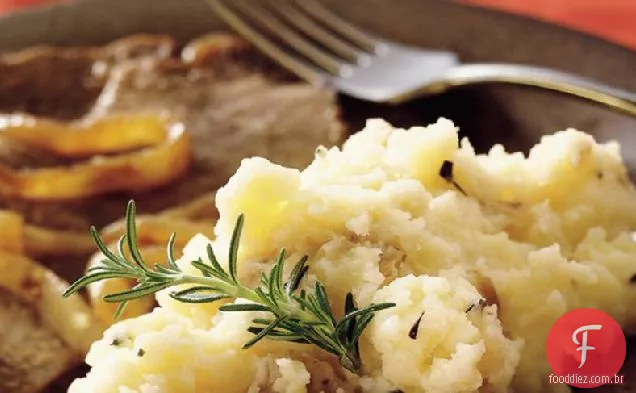 Rosemary-Parmesão Mashers