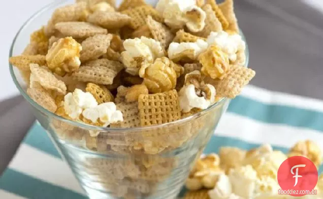 Doce e salgado pipoca Chex Mix