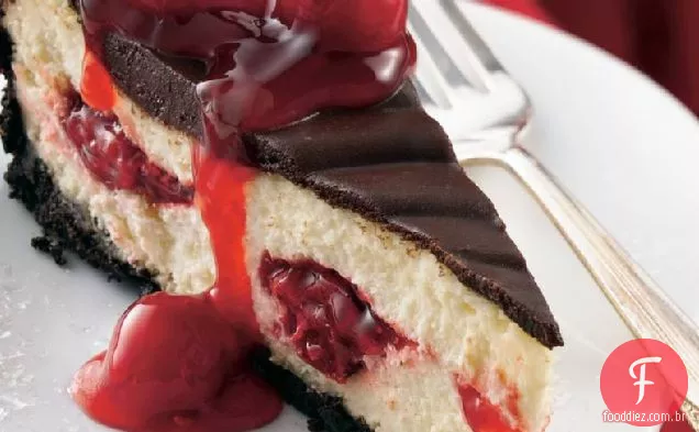 Cheesecake De Chocolate E Cereja