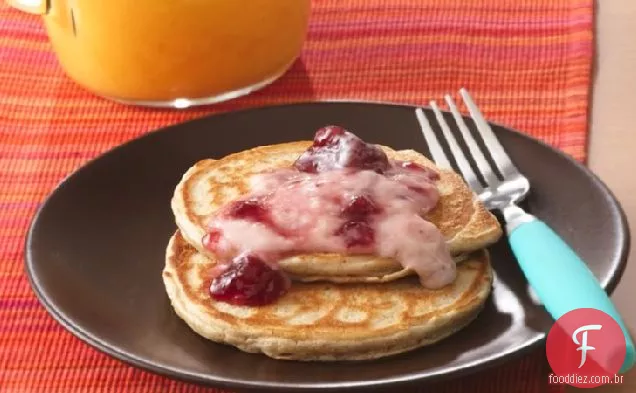 Panquecas com cobertura de iogurte