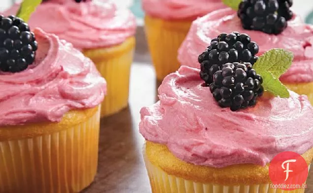 Blackberry Citrus Cupcakes