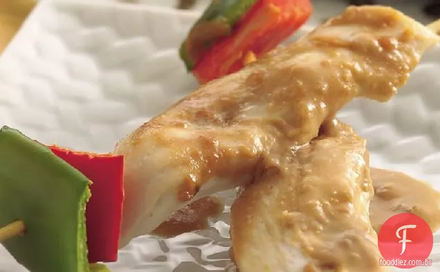 Frango Satay com molho de amendoim picante